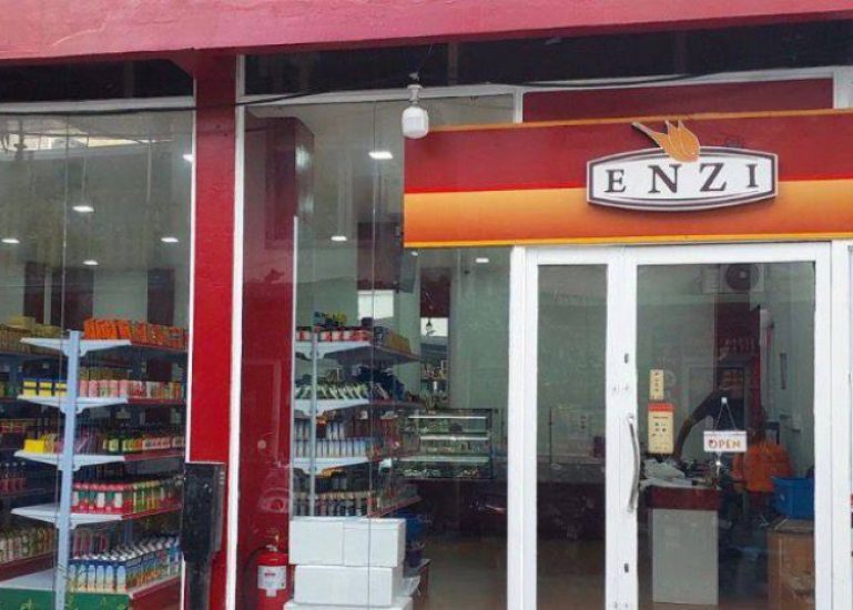 large_176735451663ZMFr
