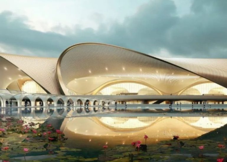vtb4u9g_adani-airport_625x300_08_October_25